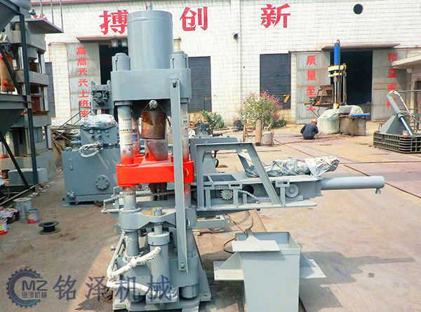 小型液壓機(jī)設(shè)備 小型液壓機(jī)設(shè)備